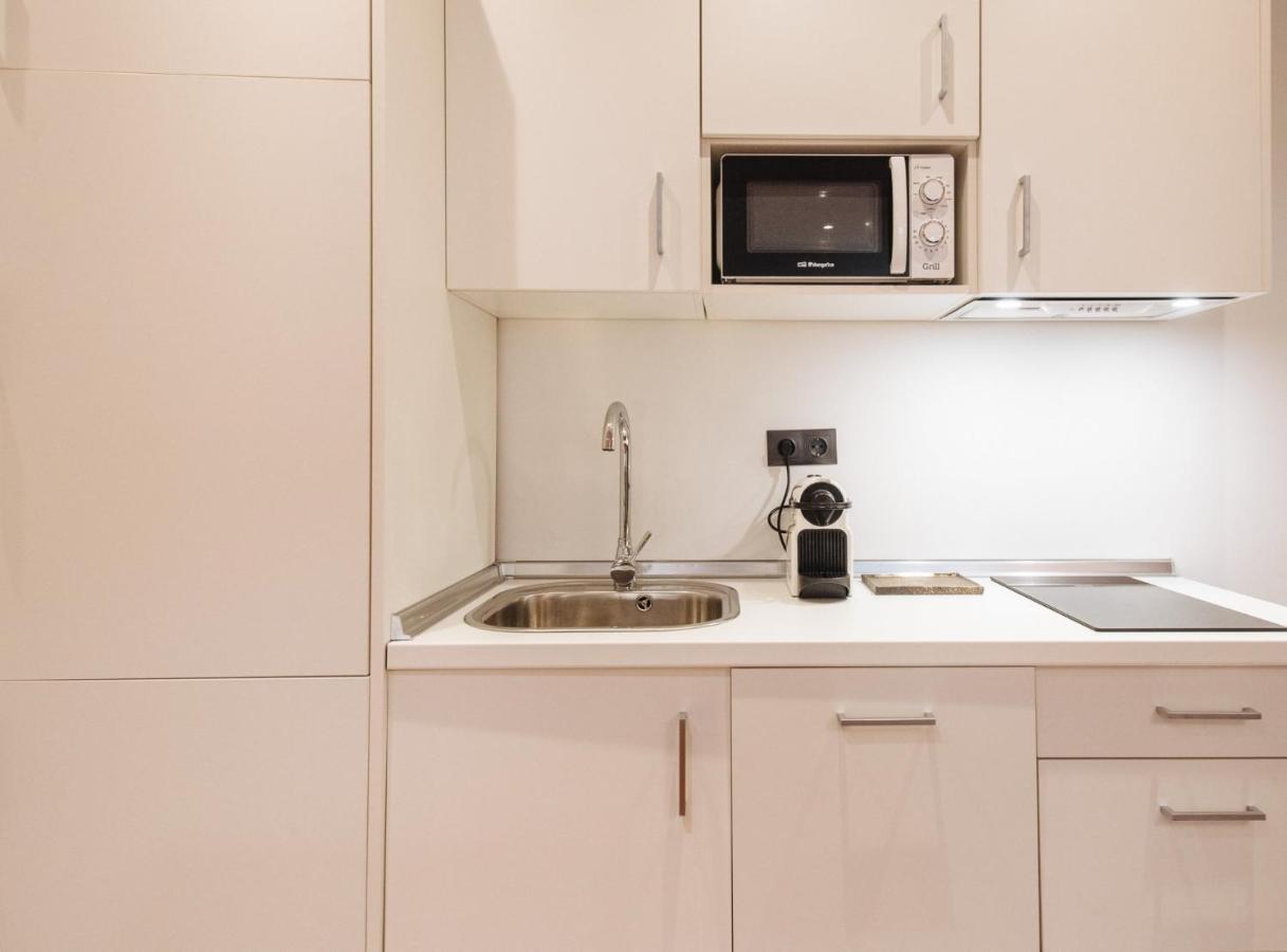 Suites Triana Sevilla Apartments Exterior photo