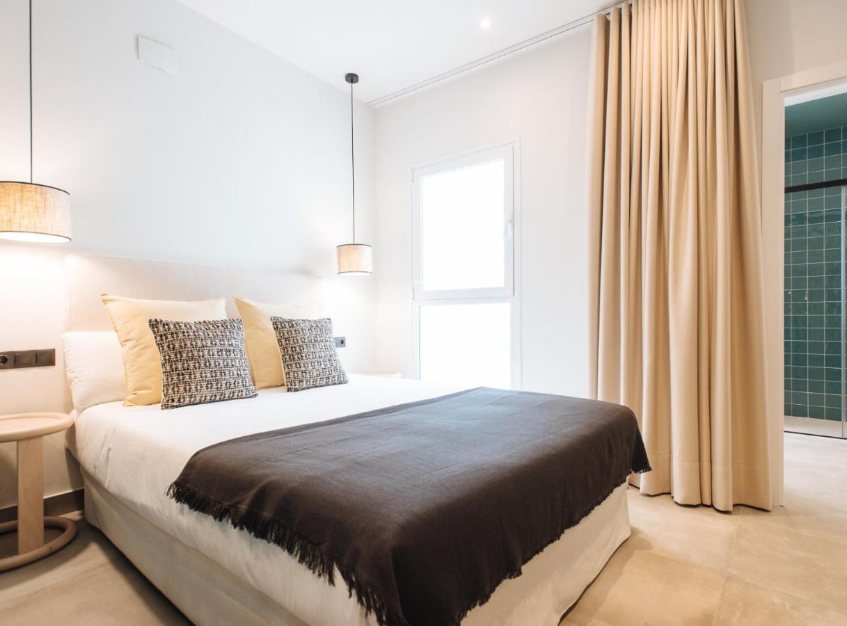 Suites Triana Sevilla Apartments Exterior photo